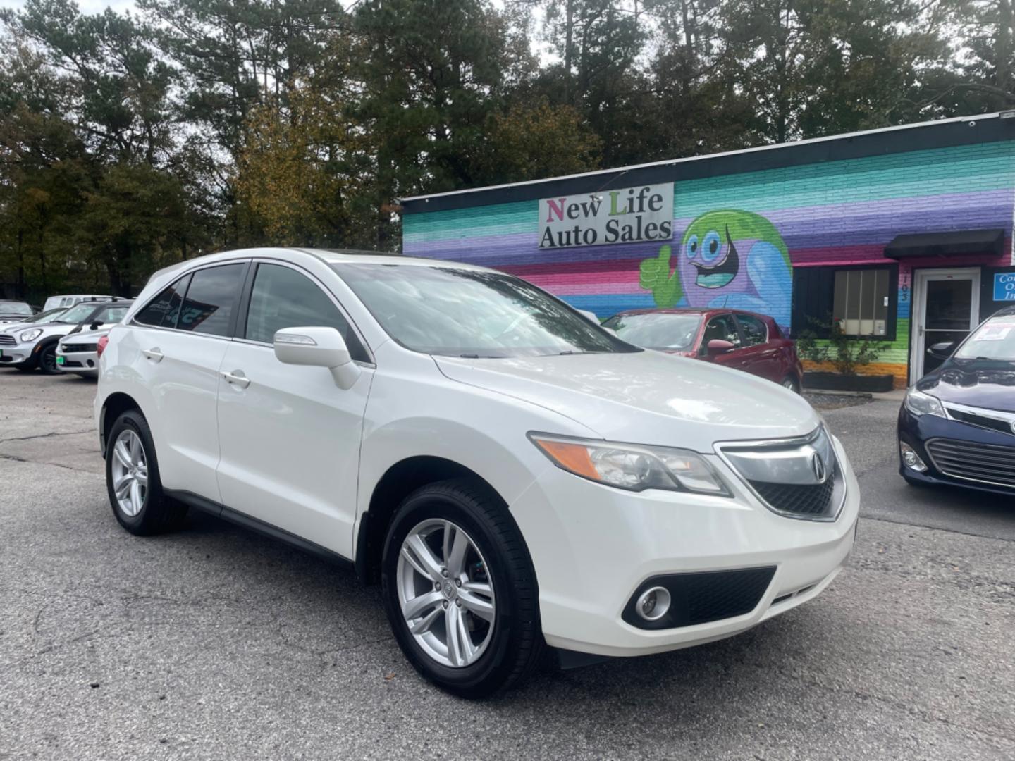 2013 WHITE ACURA RDX (5J8TB3H33DL) with an 3.5L engine, Automatic transmission, located at 5103 Dorchester Rd., Charleston, SC, 29418-5607, (843) 767-1122, 36.245171, -115.228050 - Certified One Owner Vehicle with Leather, Sunroof, CD/AUX/Sat, Hands-free Phone, Backup Camera, Dual Climate Control, Power Everything (windows, locks, seats, mirrors), Heated Seats, Push Button Start, Keyless Entry, Alloy Wheels. 146k miles Located at New Life Auto Sales! 2023 WINNER for Post & Co - Photo#0